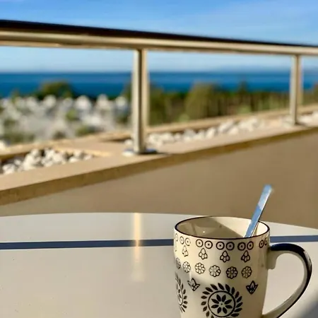 Apartment Beautiful Flat With A Wonderful View Close To The Beach