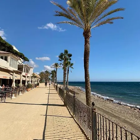 Apartment Beautiful Flat With A Wonderful View Close To The Beach *